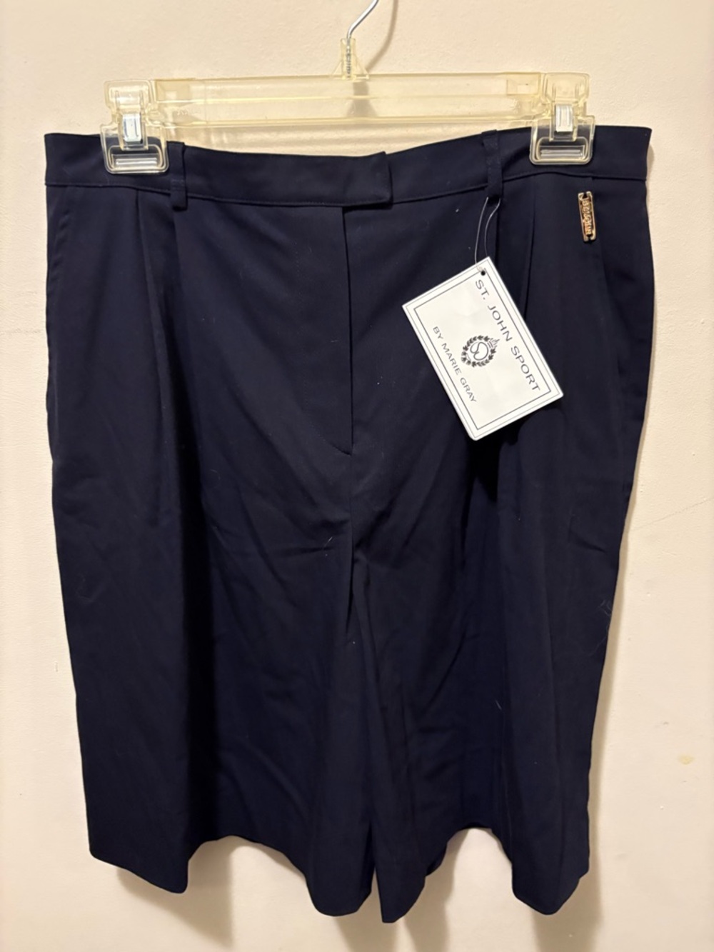 Nwt St John Sport navy Bermuda vintage shorts size 12‎